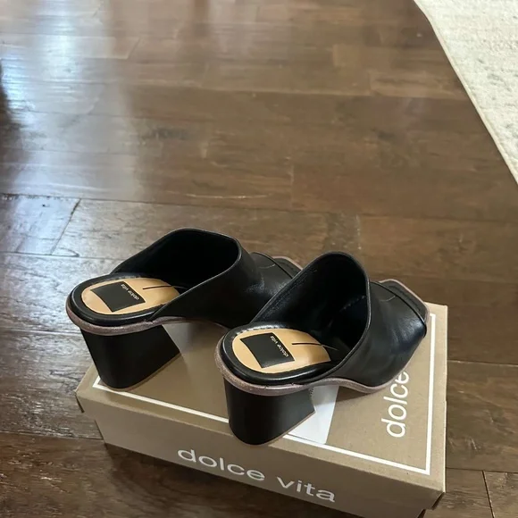 Dolce Vita- Women’s Mavise Mule-Black size 8 Brand New - Picture 4 of 10
